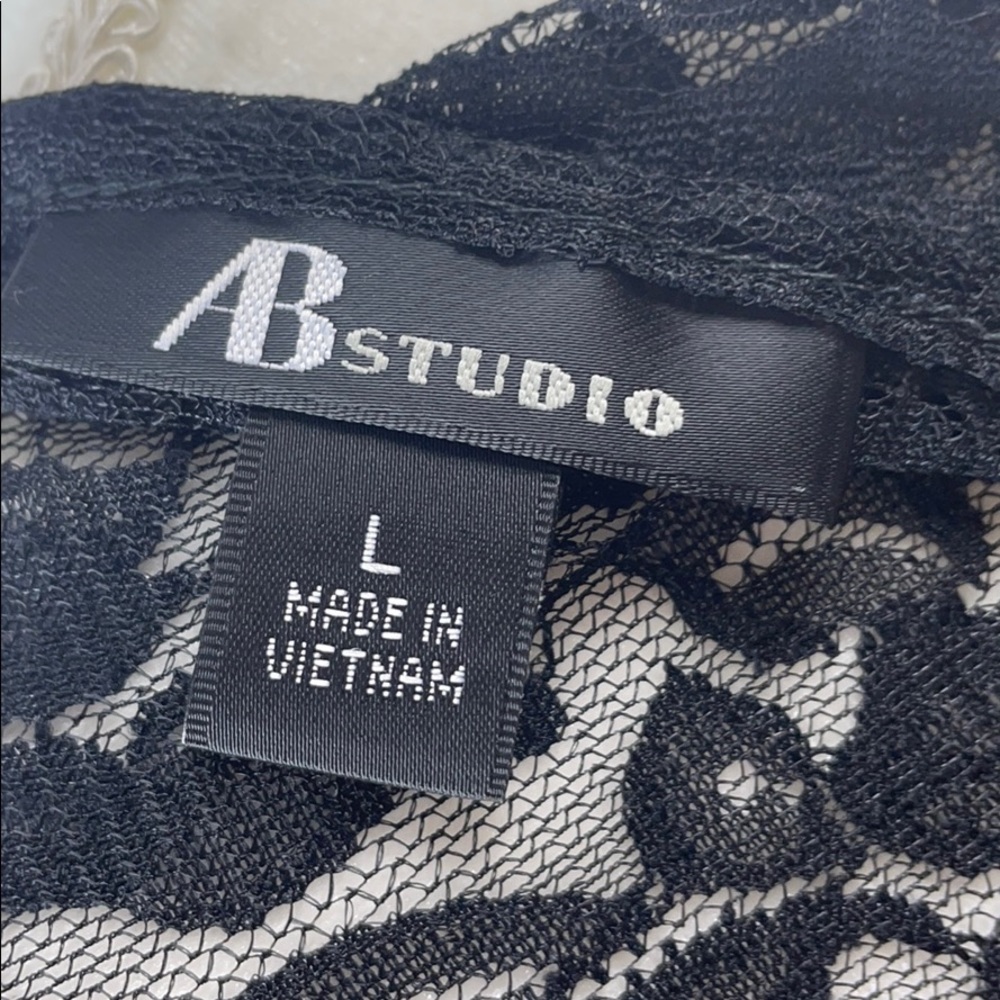 AB Studio Black Sheer Top with Cami Size L - Picture 8 of 14